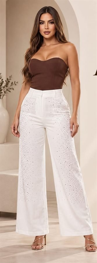 Pantalón blanco con brillos